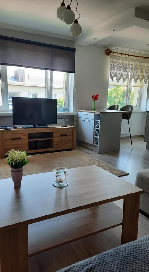 Riverside Apartment Paernu ภายนอก รูปภาพ